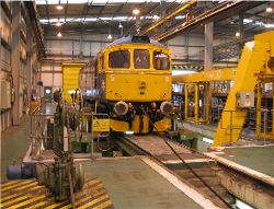 33063 sits on Temple Mills wheel lathe, 8-2-05. photo C.Smith/SELG